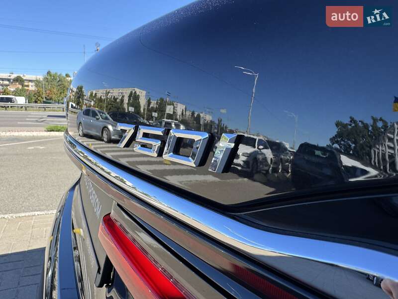 Седан BMW 7 Series 2019 в Киеве