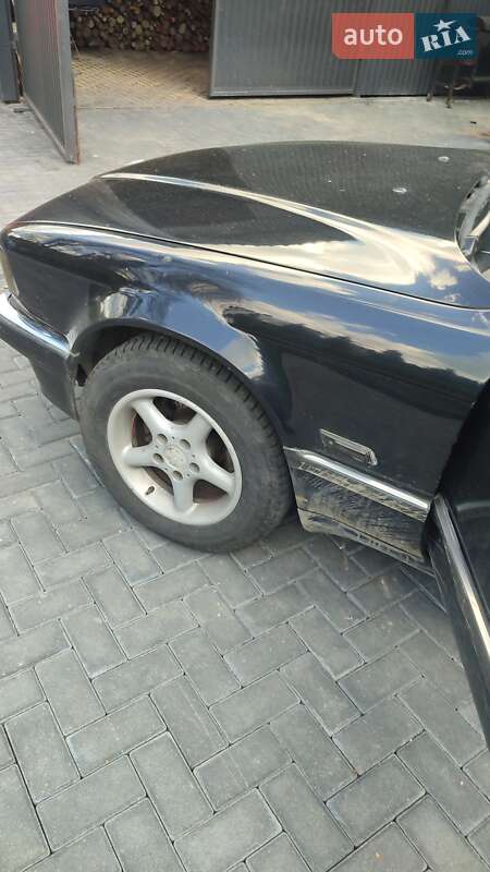 Седан BMW 7 Series 1990 в Бориславе фото 6 Седан BMW 7 Series 1990 в Бориславе