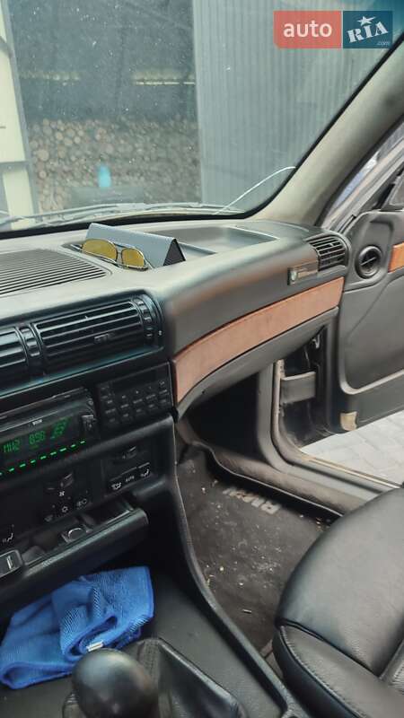 Седан BMW 7 Series 1990 в Бориславе фото 10 Седан BMW 7 Series 1990 в Бориславе