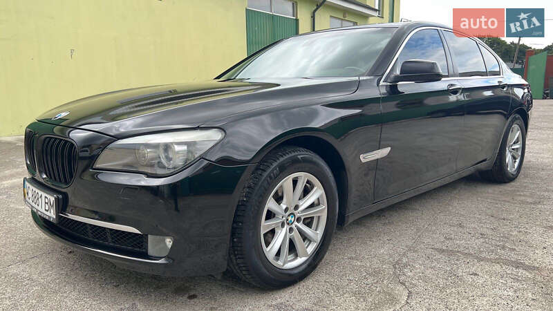 Седан BMW 7 Series 2011 в Горохове