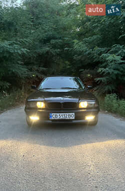 Седан BMW 7 Series 1996 в Чернигове