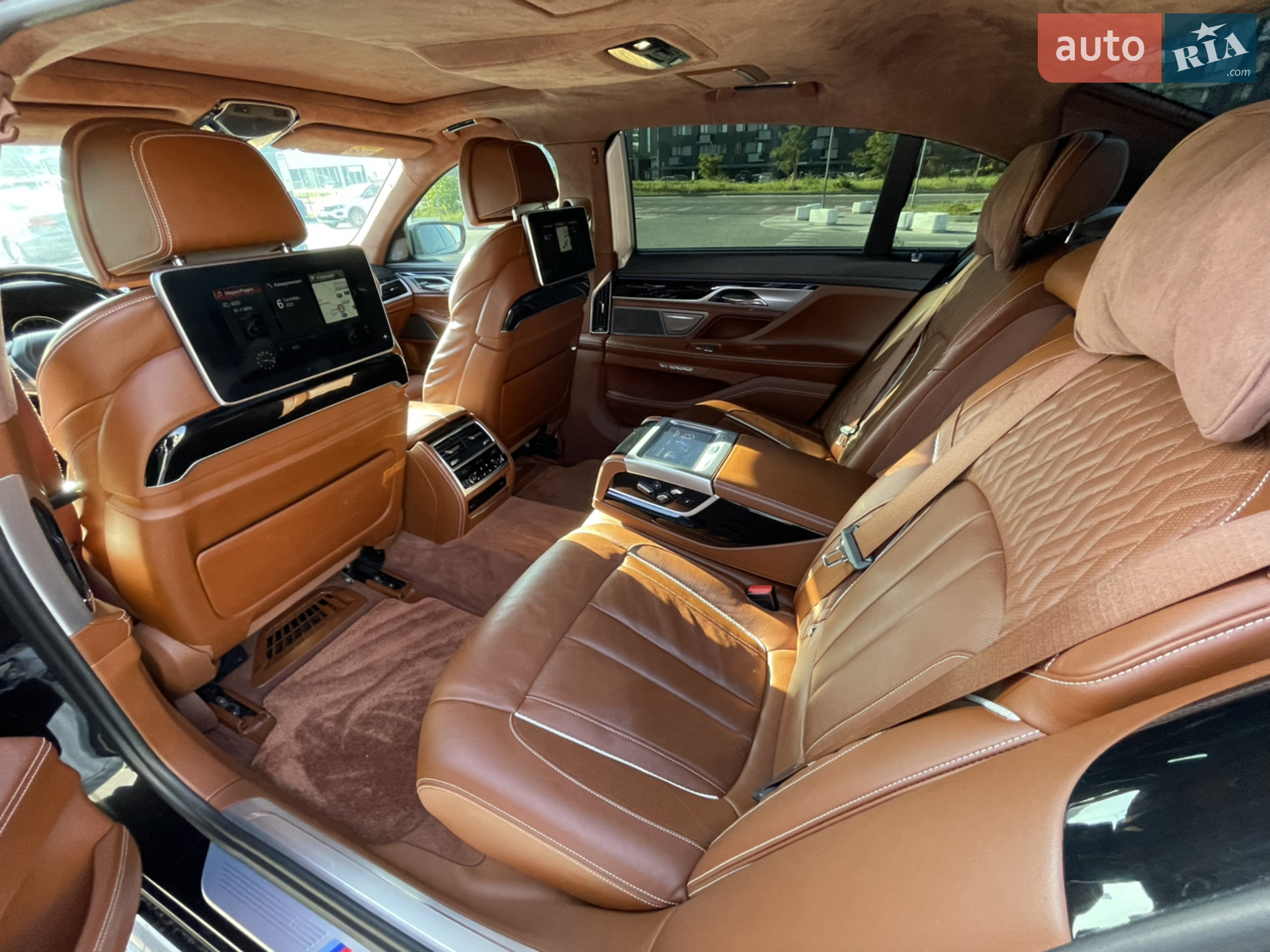 2017 BMW 7er - мініатюра 16
