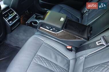 Седан BMW 7 Series 2022 в 