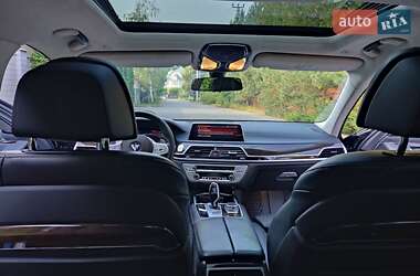 Седан BMW 7 Series 2022 в 
