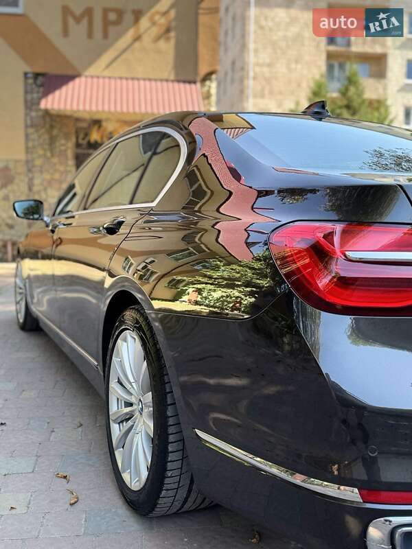 Седан BMW 7 Series 2017 в Тернополе фото 5 Седан BMW 7 Series 2017 в Тернополе