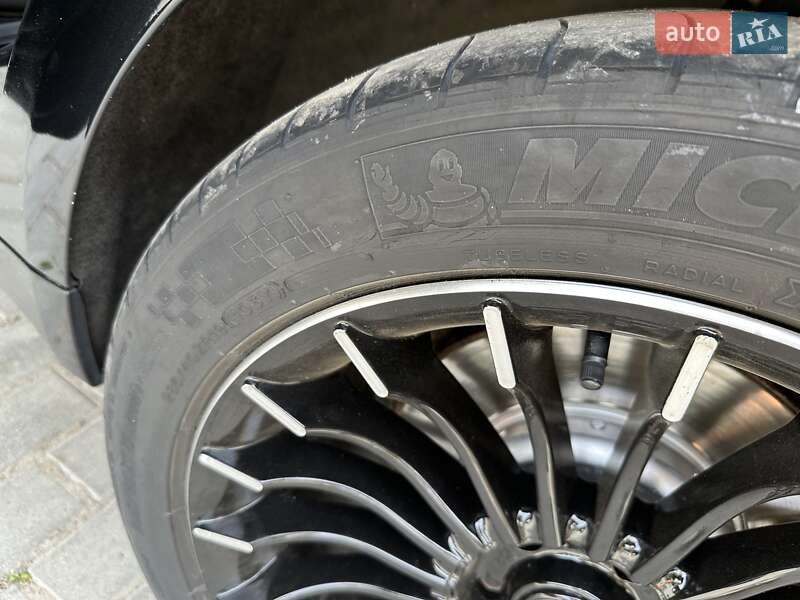 Седан BMW 7 Series 2009 в Ровно фото 29 Седан BMW 7 Series 2009 в Ровно