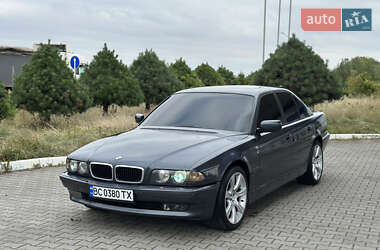 Седан BMW 7 Series 1999 в Жовкві