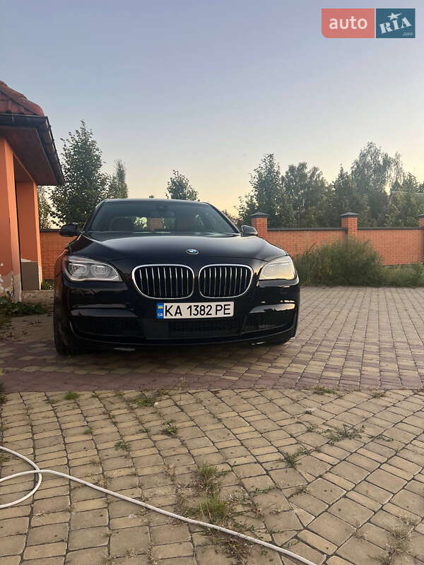 Седан BMW 7 Series 2015 в Києві