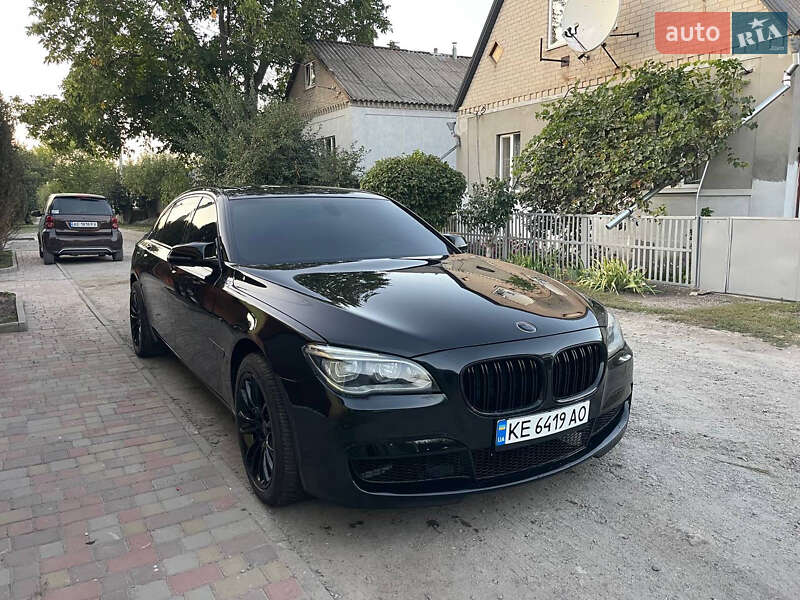 BMW 7 Series 2012
