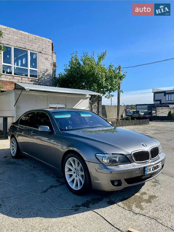 BMW 7 Series 2007 BMW 7 Series 2007