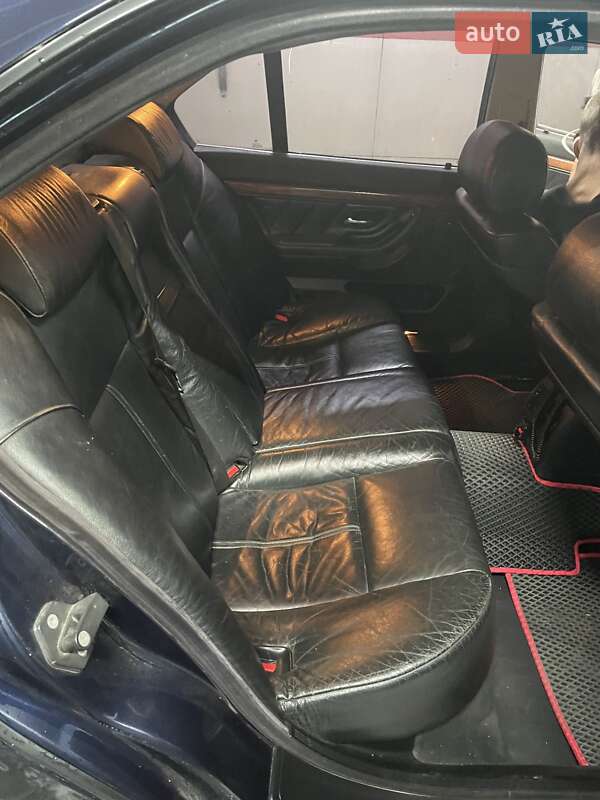 Седан BMW 7 Series 1999 в Киеве фото 3 Седан BMW 7 Series 1999 в Киеве