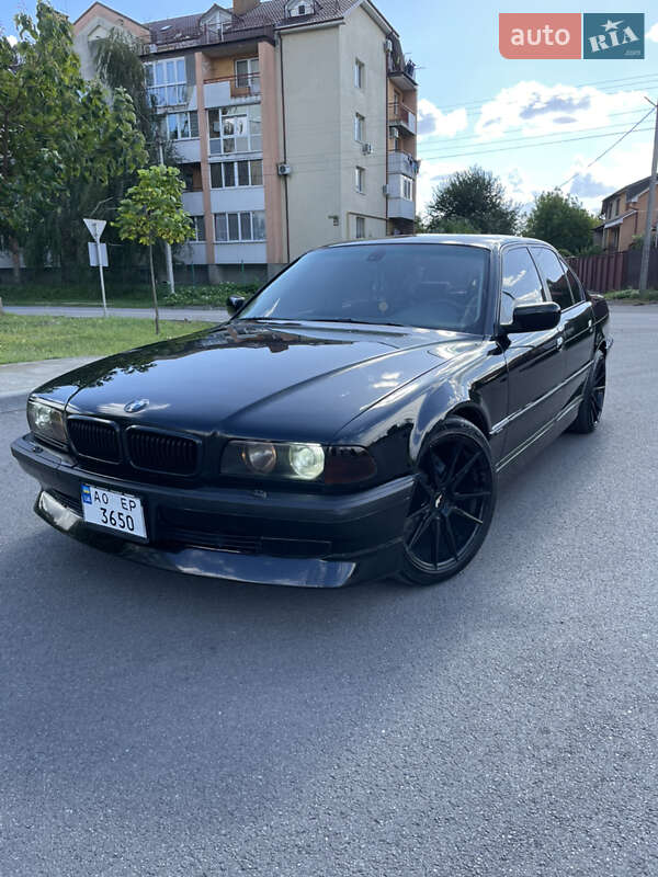 BMW 7 Series 1998