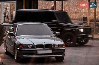 Седан BMW 7 Series 1996 в Днепре