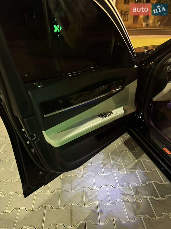Седан BMW 7 Series 2011 в Одессе фото 10 Седан BMW 7 Series 2011 в Одессе