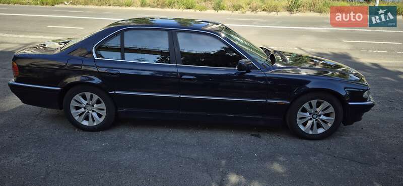 Седан BMW 7 Series 2000 в Киеве фото 7 Седан BMW 7 Series 2000 в Киеве