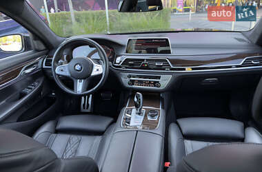 Седан BMW 7 Series 2022 в 