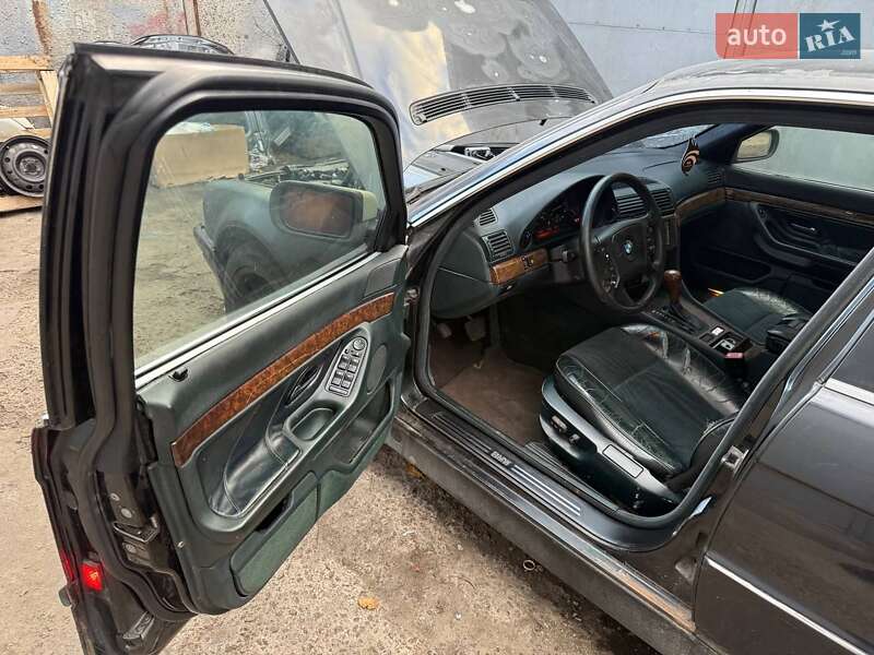 Седан BMW 7 Series 1995 в Києві