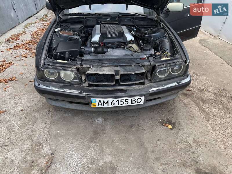 Седан BMW 7 Series 1995 в Києві