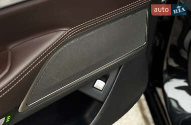 Седан BMW 7 Series 2016 в 
