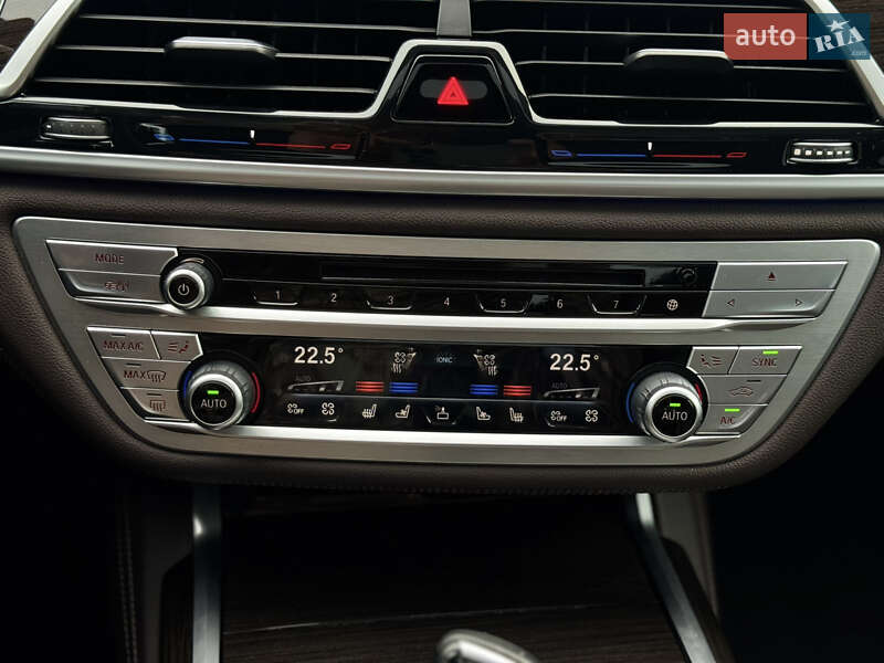 Седан BMW 7 Series 2016 в Житомирі фото 42 Седан BMW 7 Series 2016 в Житомирі