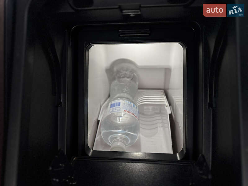 Седан BMW 7 Series 2016 в Житомирі фото 62 Седан BMW 7 Series 2016 в Житомирі