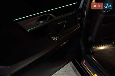 Седан BMW 7 Series 2016 в 