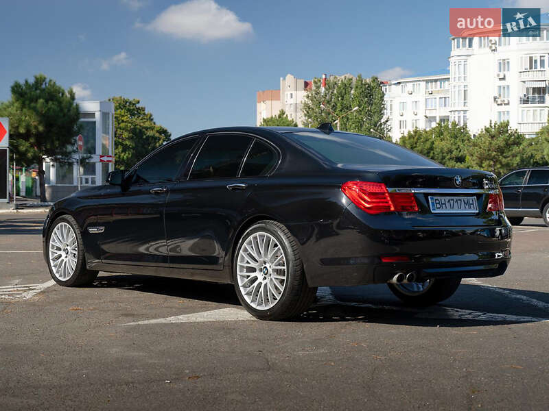 Седан BMW 7 Series 2009 в Одесі
