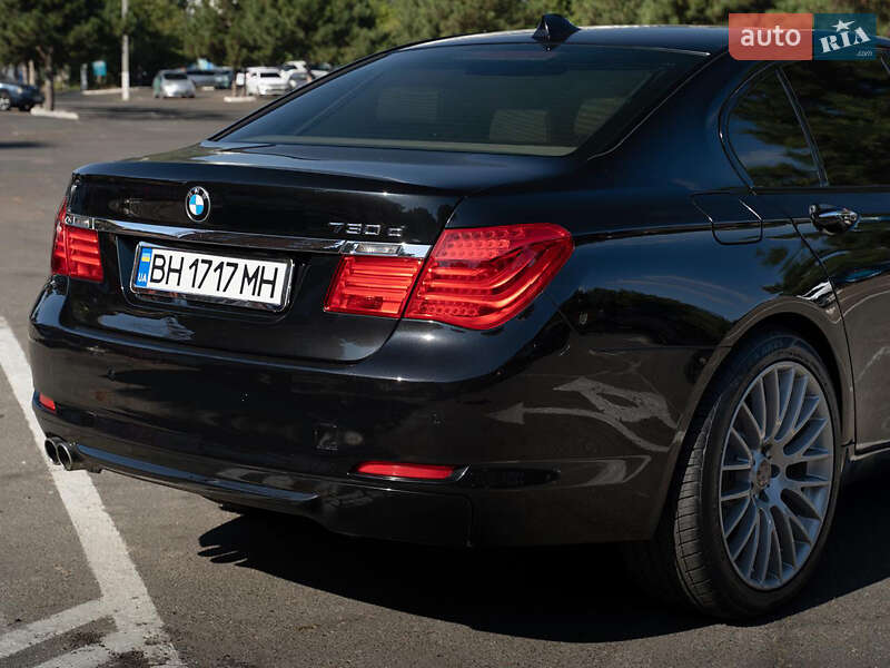Седан BMW 7 Series 2009 в Одесі