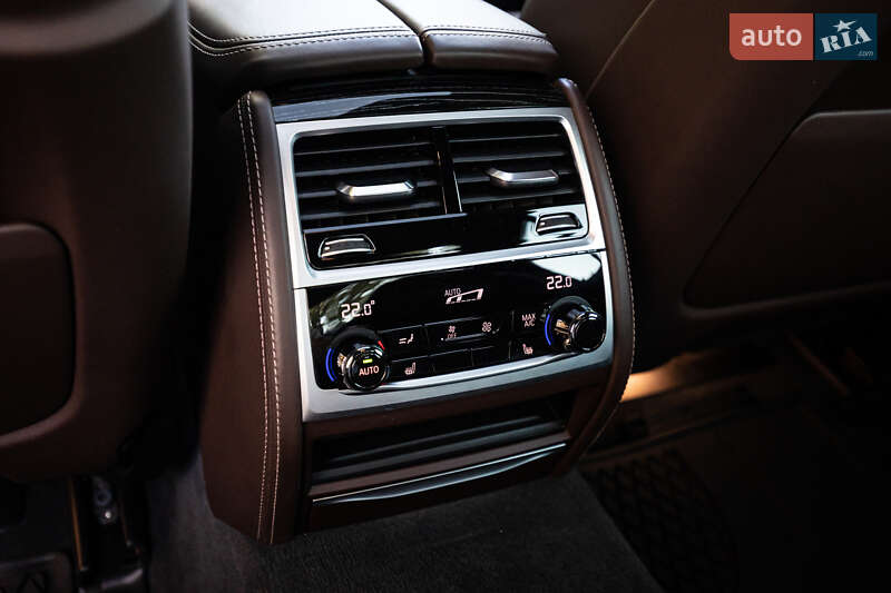 Седан BMW 7 Series 2022 в Києві