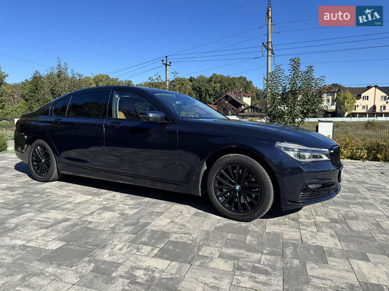 Седан BMW 7 Series 2016 в Тернополе фото 37 Седан BMW 7 Series 2016 в Тернополе