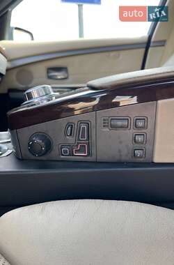 Седан BMW 7 Series 2007 в 