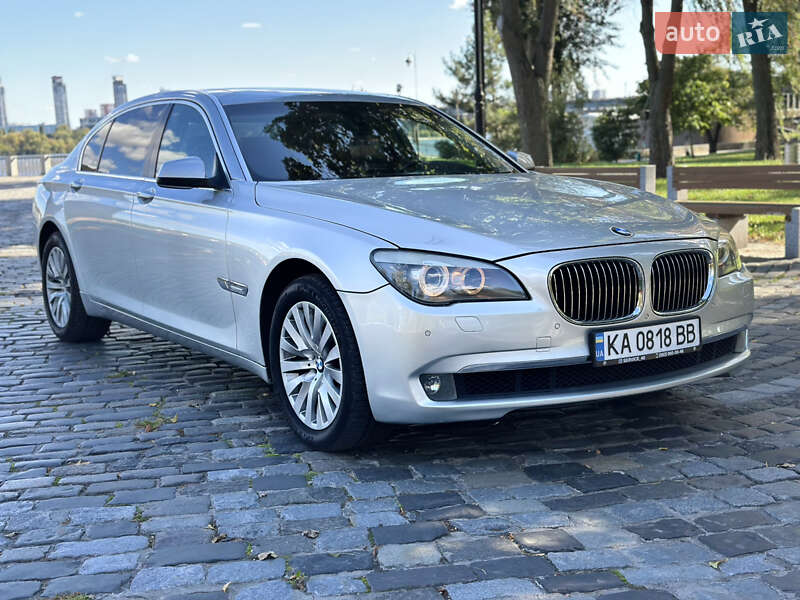 BMW 7 Series 2010
