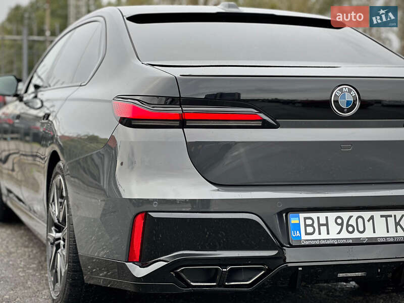 Седан BMW 7 Series 2023 в Києві фото 22 Седан BMW 7 Series 2023 в Києві