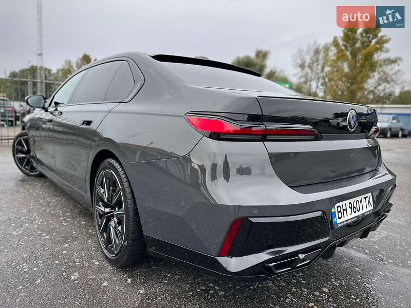 Седан BMW 7 Series 2023 в Києві фото 27 Седан BMW 7 Series 2023 в Києві