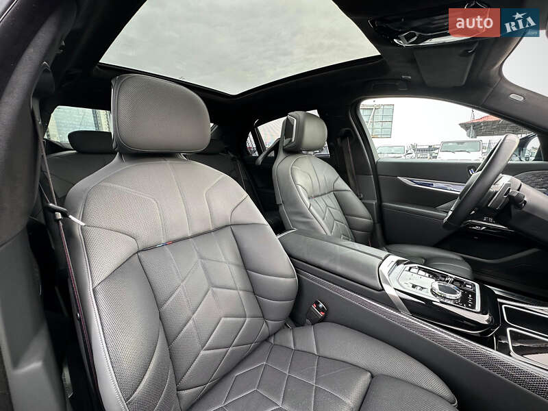 Седан BMW 7 Series 2023 в Києві фото 68 Седан BMW 7 Series 2023 в Києві