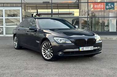 Седан BMW 7 Series 2010 в Днепре