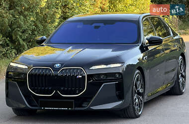 Седан BMW 7 Series 2024 в Рівному