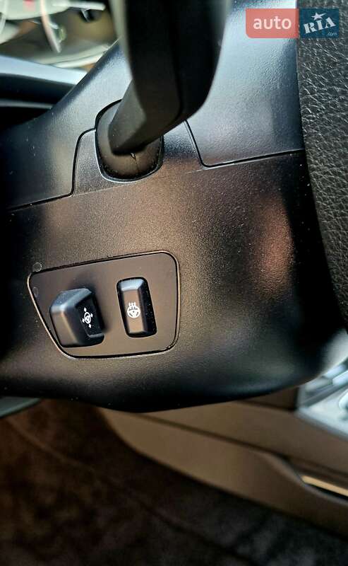 Седан BMW 7 Series 2014 в Мукачево