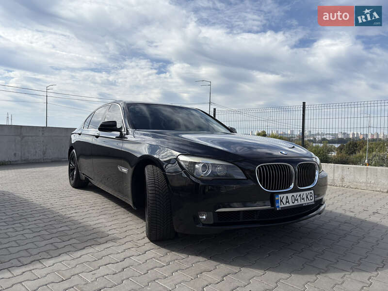 BMW 7 Series 2010