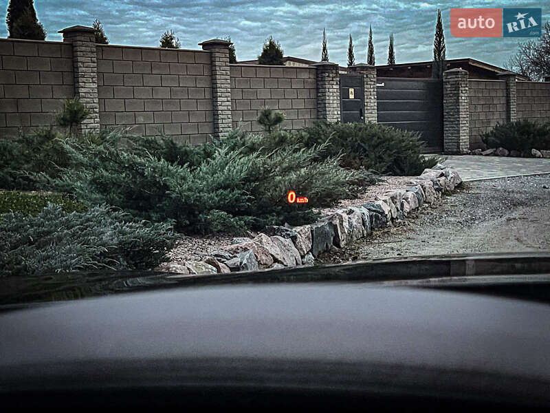 Седан BMW 7 Series 2009 в Днепре