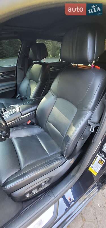 Седан BMW 7 Series 2013 в Трускавце