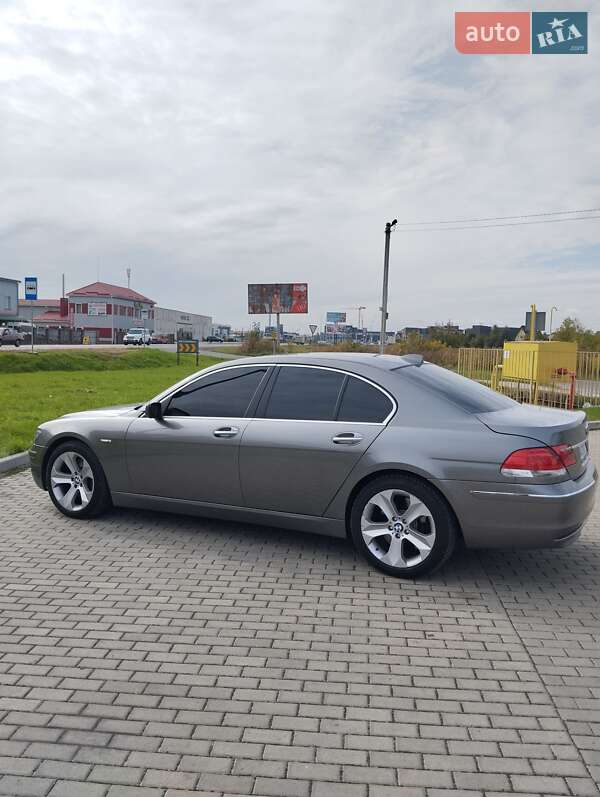 Седан BMW 7 Series 2006 в Луцке