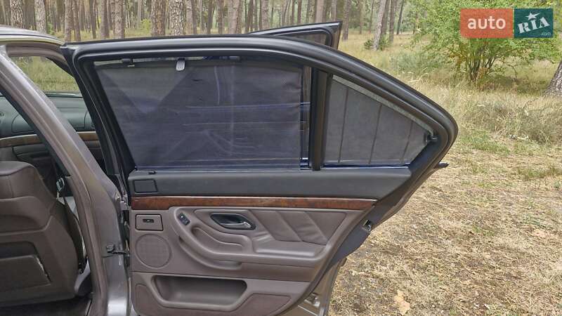 Седан BMW 7 Series 1999 в Ахтырке фото 31 Седан BMW 7 Series 1999 в Ахтырке