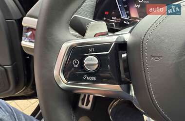 Седан BMW 7 Series 2024 в 
