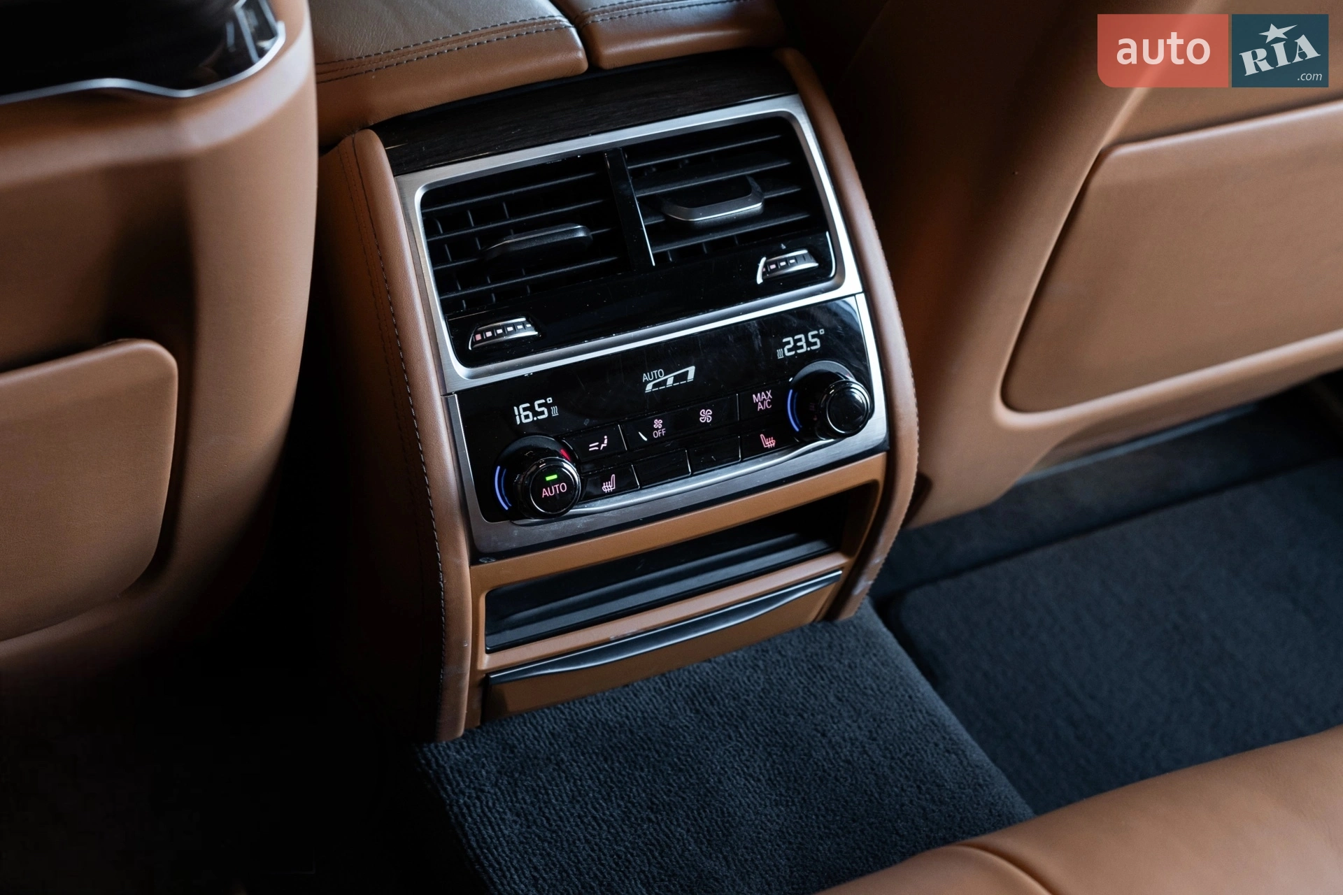 2016 BMW 7er - мініатюра 18