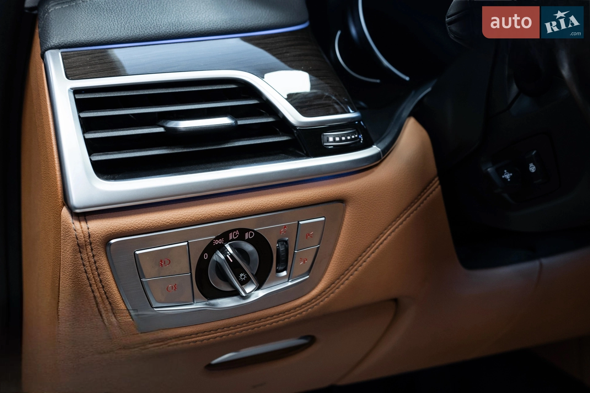 2016 BMW 7er - мініатюра 25