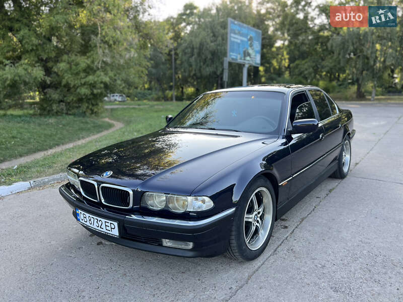 Седан BMW 7 Series 1998 в  фото Седан BMW 7 Series 1998 в