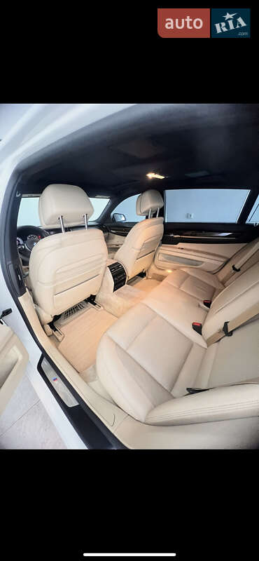 Седан BMW 7 Series 2013 в Івано-Франківську фото 15 Седан BMW 7 Series 2013 в Івано-Франківську