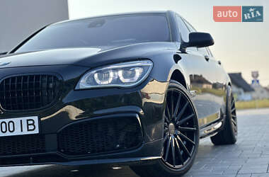 Седан BMW 7 Series 2011 в Луцке