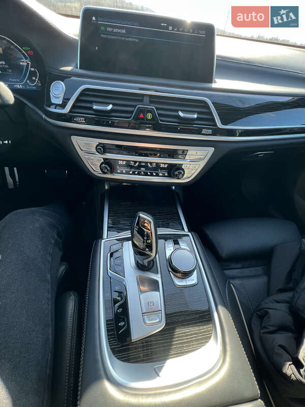 Седан BMW 7 Series 2021 в Чернівцях фото 10 Седан BMW 7 Series 2021 в Чернівцях